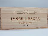 caisse à vin en bois avec le logo de Lynch Bages, Pauillac