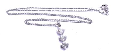Pendentif « trilogie » + chaîne maille forçat diamantée or b…
