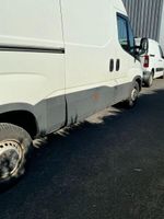Véhicule utilitaire Iveco Daily 35S18 fourgon tôlé (photo 6)