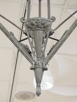 Lustre de style Art Nouveau à trois bras de lumière en bronz… (photo 4)