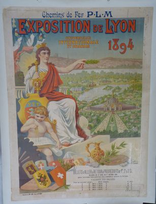 une vieille affiche représentant une femme assise sur une chaise