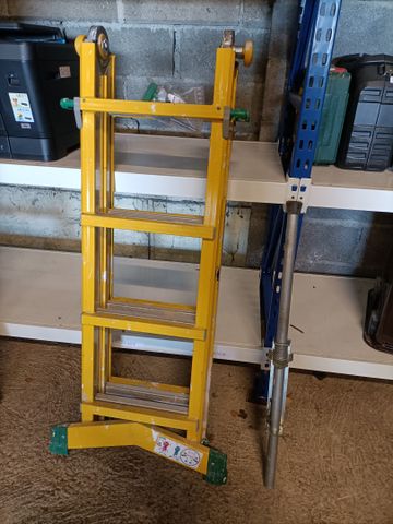 Escabeau double MACC 2x4 marches