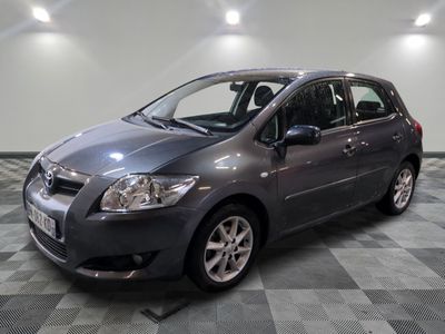 Toyota Yaris Hatchback 2.0 D - 4D 5 portes, berline à hayon 5 portes