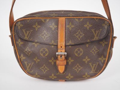 LOUIS VUITTON Sac JEUNE FILLE (c 1975).
