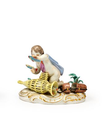 deux figurines représentant un garçon avec un panier et un oiseau