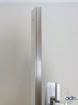 Lot de 3 tubes de divers rails aluminium à encastrer, longue…