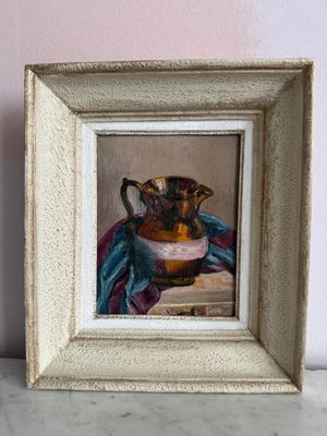 une photo d'un tableau représentant un vase posé sur une table