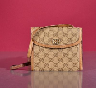 guccissi gg canvas cross body bag