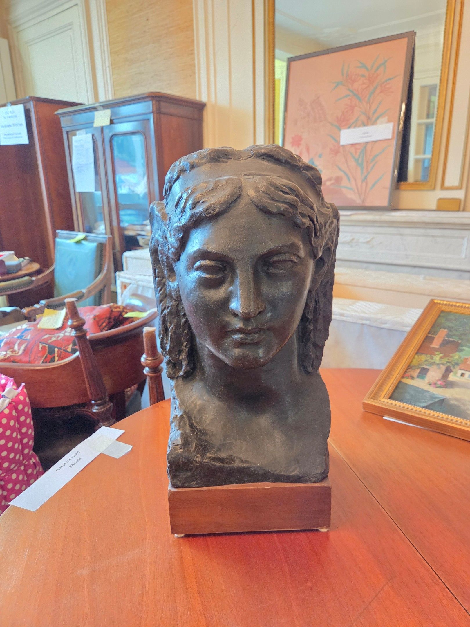 Objets d'art & Curiosités