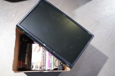Réunion de DVD et d'écran. En l'état