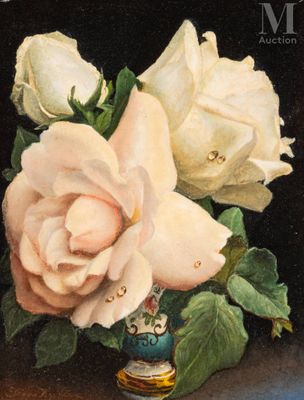 un tableau représentant deux roses dans un vase posé sur une table