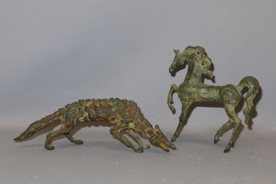 Russie "Renard" (5.5 x 17 cm et "Cheval" (11 x 10 cm) IA bro…