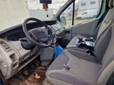 une voiture équipée d'un volant