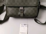 authentic guccissi messenger bag with tag