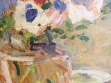une peinture de fleurs dans un vase sur une table