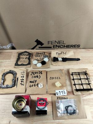 Lot de 10 pièces( flotteur, joints,.