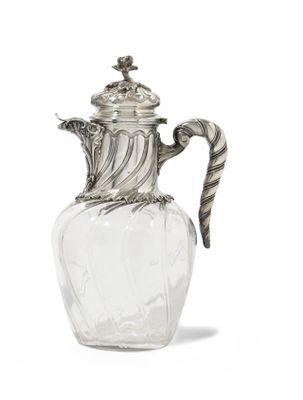 CARAFE en cristal taillé, la monture en argent décors de rocailles, va - Photo 1