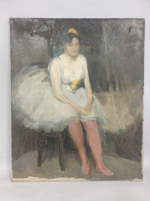 une peinture à l'huile représentant une femme en robe blanche assise sur une chaise
