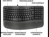 une photo d'un clavier d'ordinateur avec des inscriptions en français