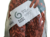 un sachet de « Baby Moov » emballé dans du plastique