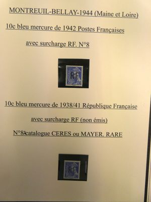 un gros plan d'une affiche accrochée au mur sur laquelle figure une image