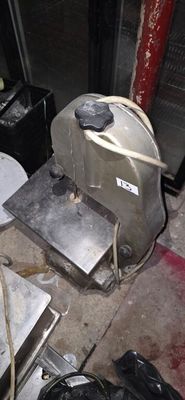 Une Scie A OS Cgma EN Mauvais Etat Pouvant Etre Incomplete S…