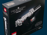 une boîte contenant un sabre laser Lego Star Wars
