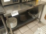 a microwave and a microwave oven sitting on a kitchen counter