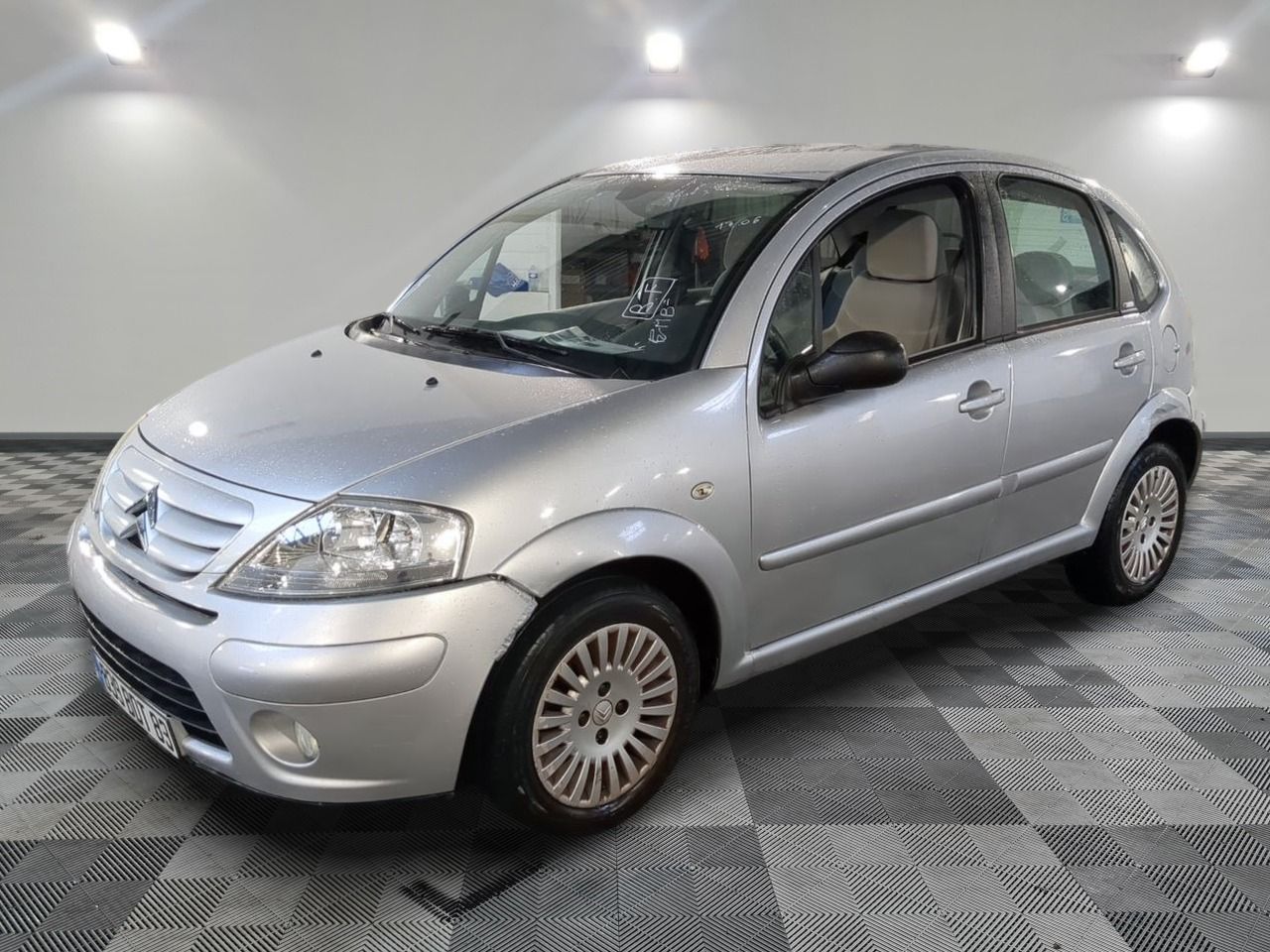 CITROEN - C3 1.4 HDI EXCLUSIVE - GO - Mise en service: 18/04/2006 - Batterie faible ou hors service