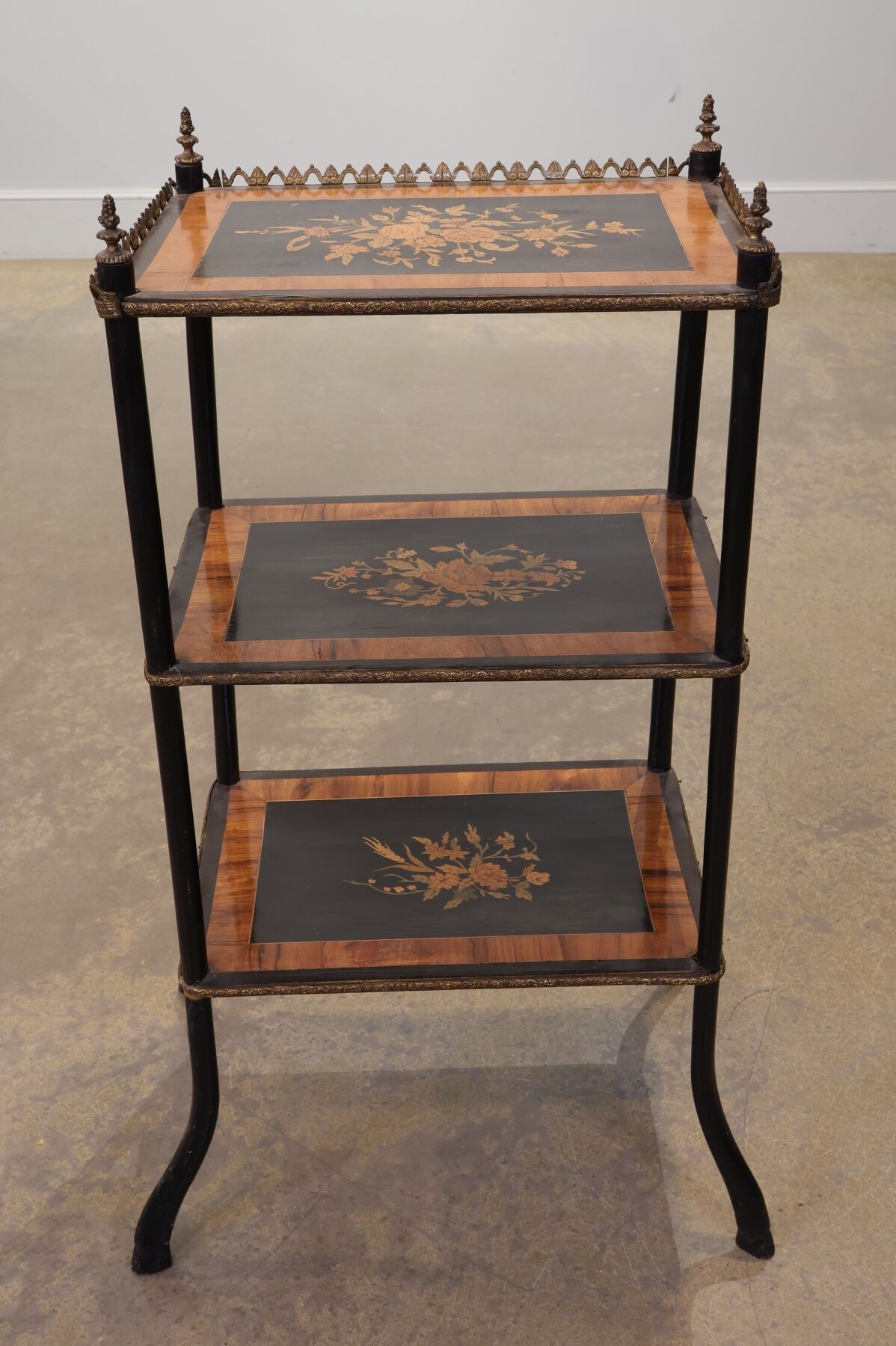 Objets d'art & Curiosités