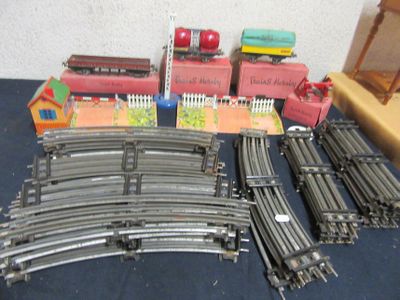 Lot DE Rails, Wagons Hornby, Passages A Niveau, Etc 80…