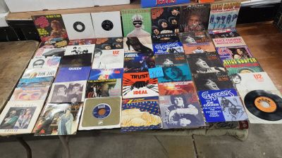46 disques 45T Elton John, Queen, Joe Cocker, Alice Cooper +…