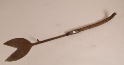 [ AGRICULTURE ] Un coupe-foin en fer forgé et bois Dim. - Photo 1