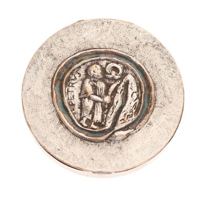 an image of a silver button with a picture of a man and a woman