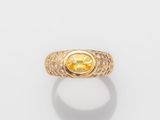 Bague en saphir jaune et diamant