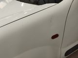 rear door 4 door, left from a volkswagen c - class w252 20v turbo 1994