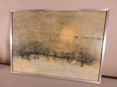 une image d'un tableau sur le mur d'une pièce