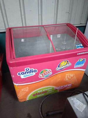 Conservateur à glaces dessus vitré (vendu sur désignation à … - Photo 1