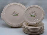 a lot of plates that are sitting on top of each other