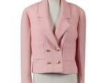 une veste rose sur un mannequin, un mannequin, un mannequin, un mannequin, un mannequin, un mannequin, un mannequin, un mannequin, un mannequin