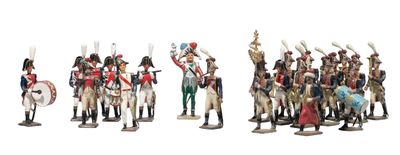 de nombreuses figurines représentant des hommes en uniforme militaire