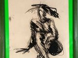 un dessin en noir et blanc représentant une femme, dans un cadre vert