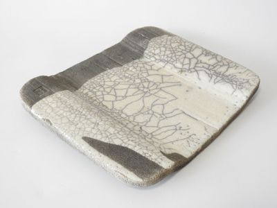 École contemporaine Plateau de forme rectangulaire à bord ar…