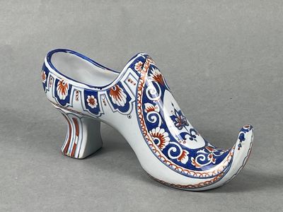 Emile GALLE (Lorraine), période Saint-Clément. Soulier en fa… - Photo 1