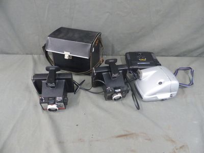 Lot De 2 Appareils Photo Polaroid D'occasion - Vintage