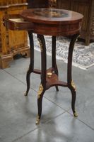 Jolie table d'appoint ovale en marqueterie – style Louis XV … (photo 3)