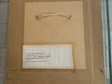 a picture of a box with a handle in it