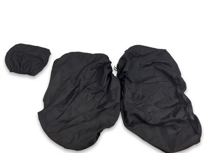 Lot de 3 - CAR PLUS - Ces trois protections de couleur noire…