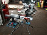 a machine that is sitting in a garage