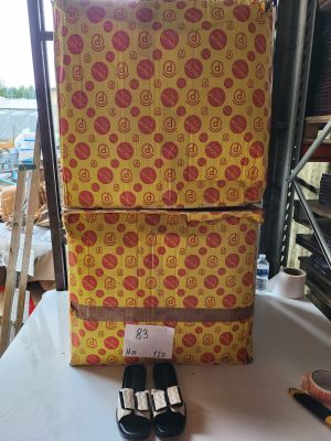 Lot de 120 mules pour femme "Solin", coloris noir avec détai…